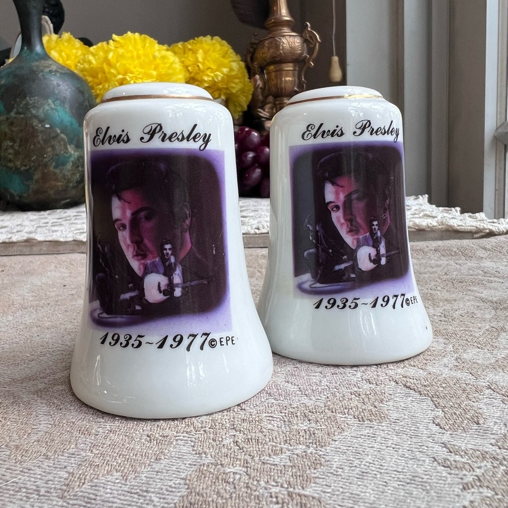 Unique Vintage Elvis Presley Salt and Pepper Shakers - like new